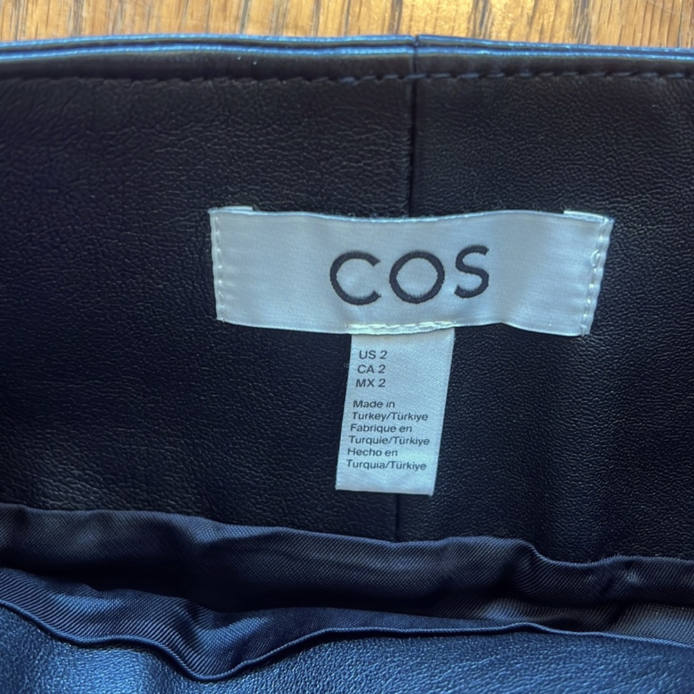 COS Black Leather Mini Skirt - Picture 5 of 7